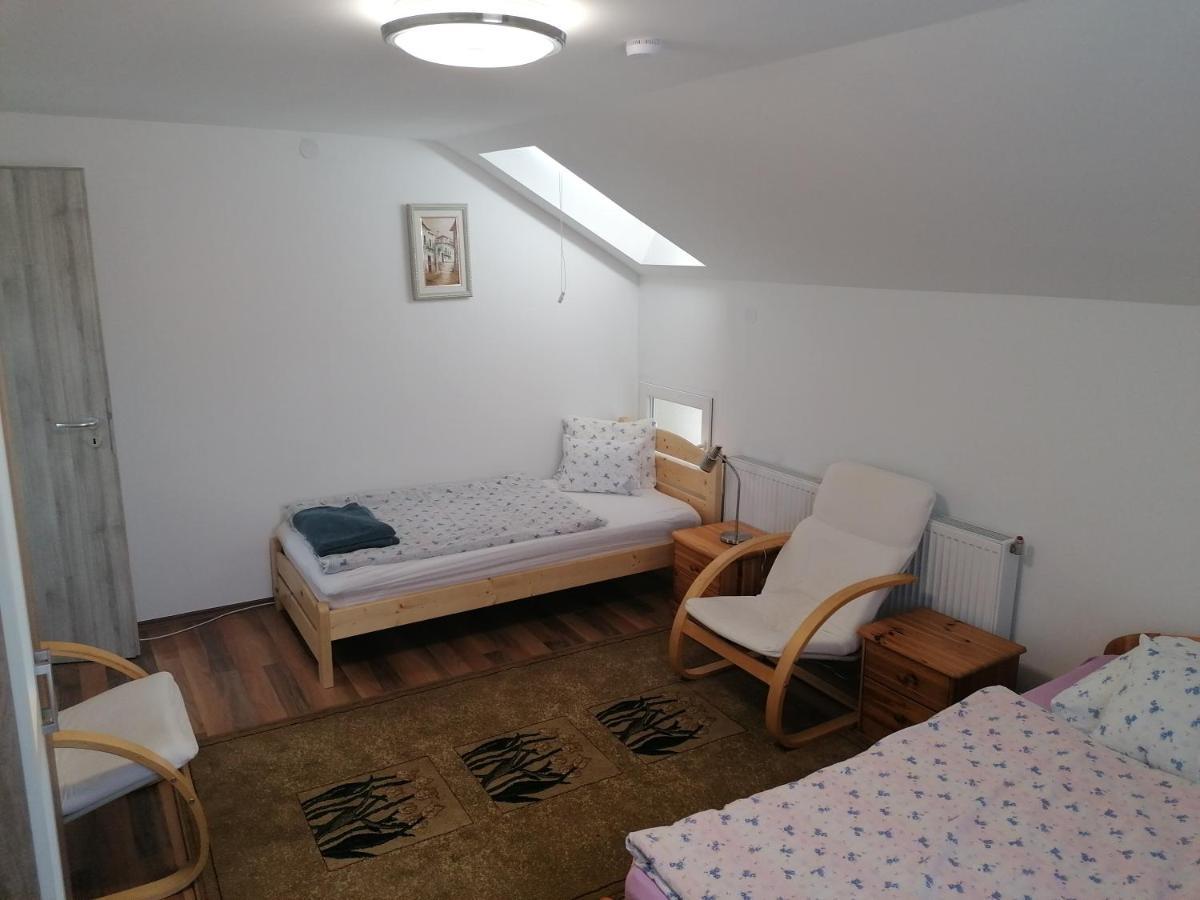 Appartement Mimi Vendeghaz à Siófok Extérieur photo
