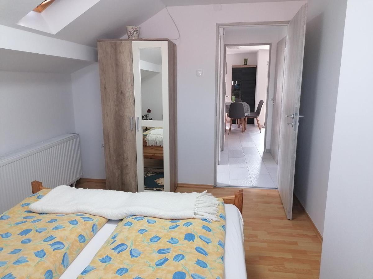 Appartement Mimi Vendeghaz à Siófok Extérieur photo